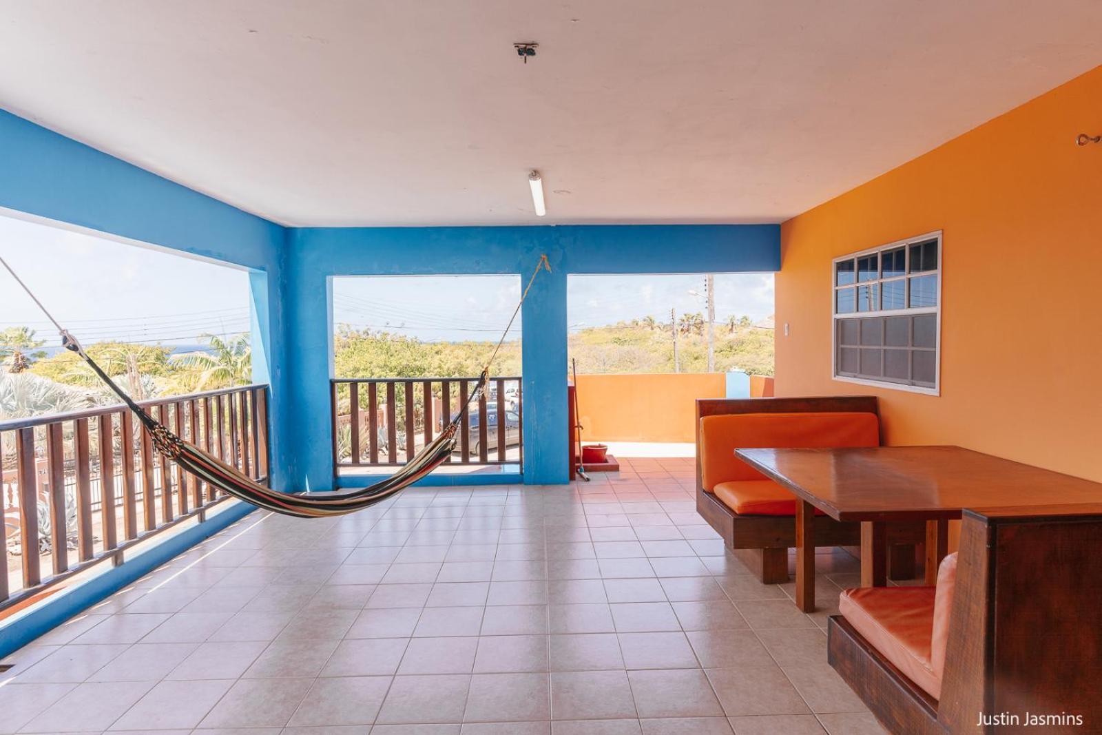 Westpunt Nos Krusero Apartments מראה חיצוני תמונה