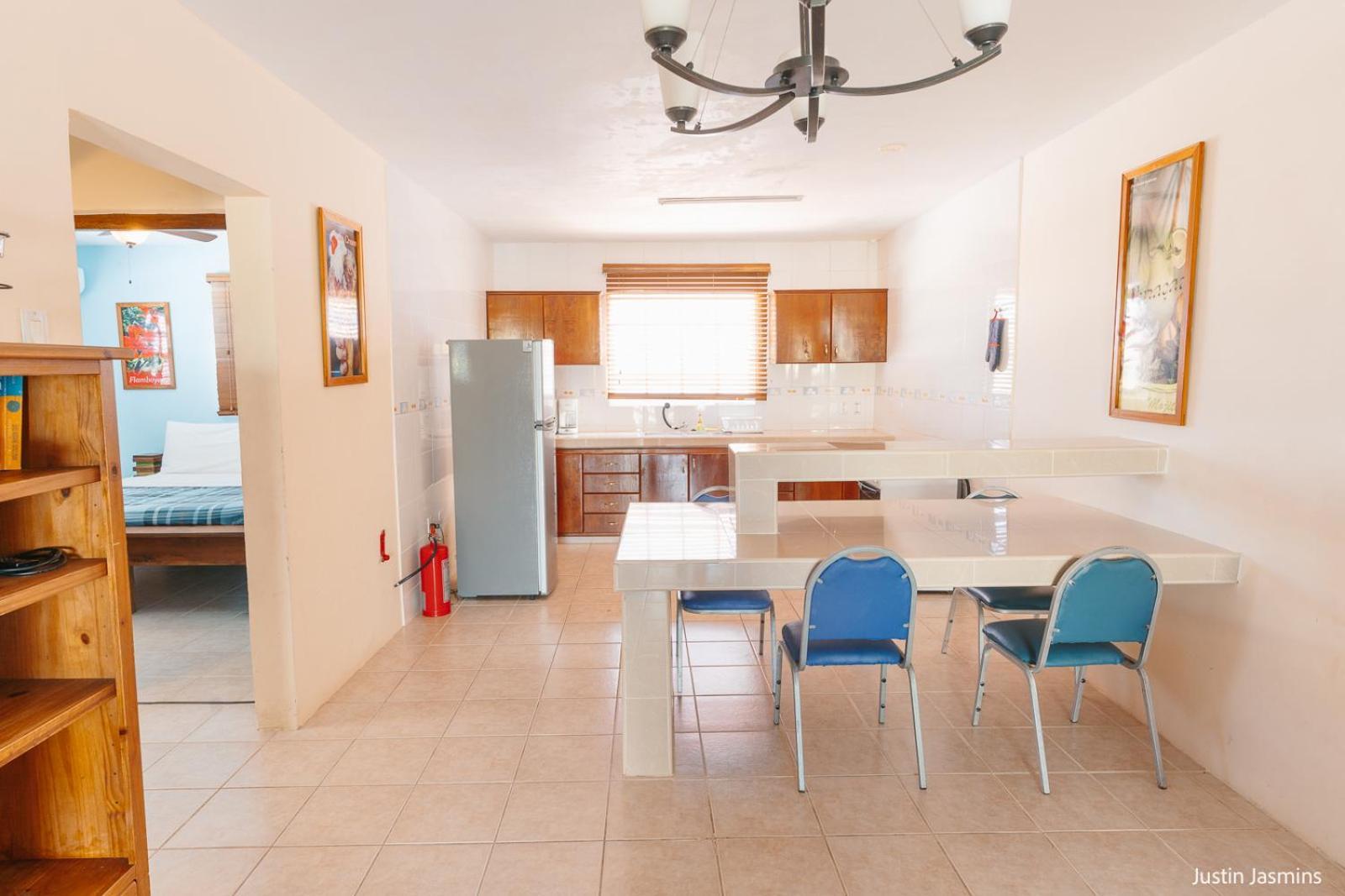 Westpunt Nos Krusero Apartments מראה חיצוני תמונה