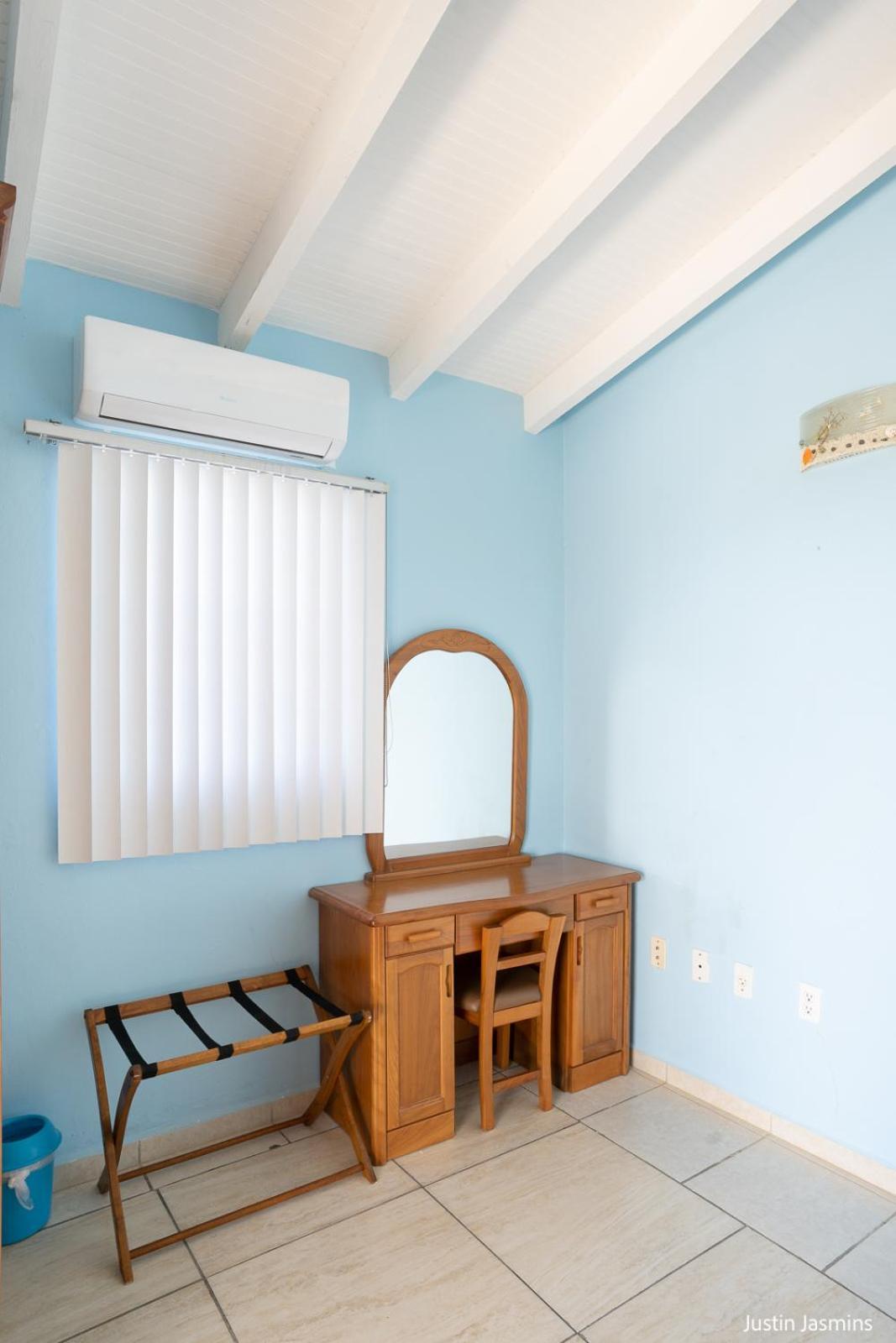Westpunt Nos Krusero Apartments מראה חיצוני תמונה