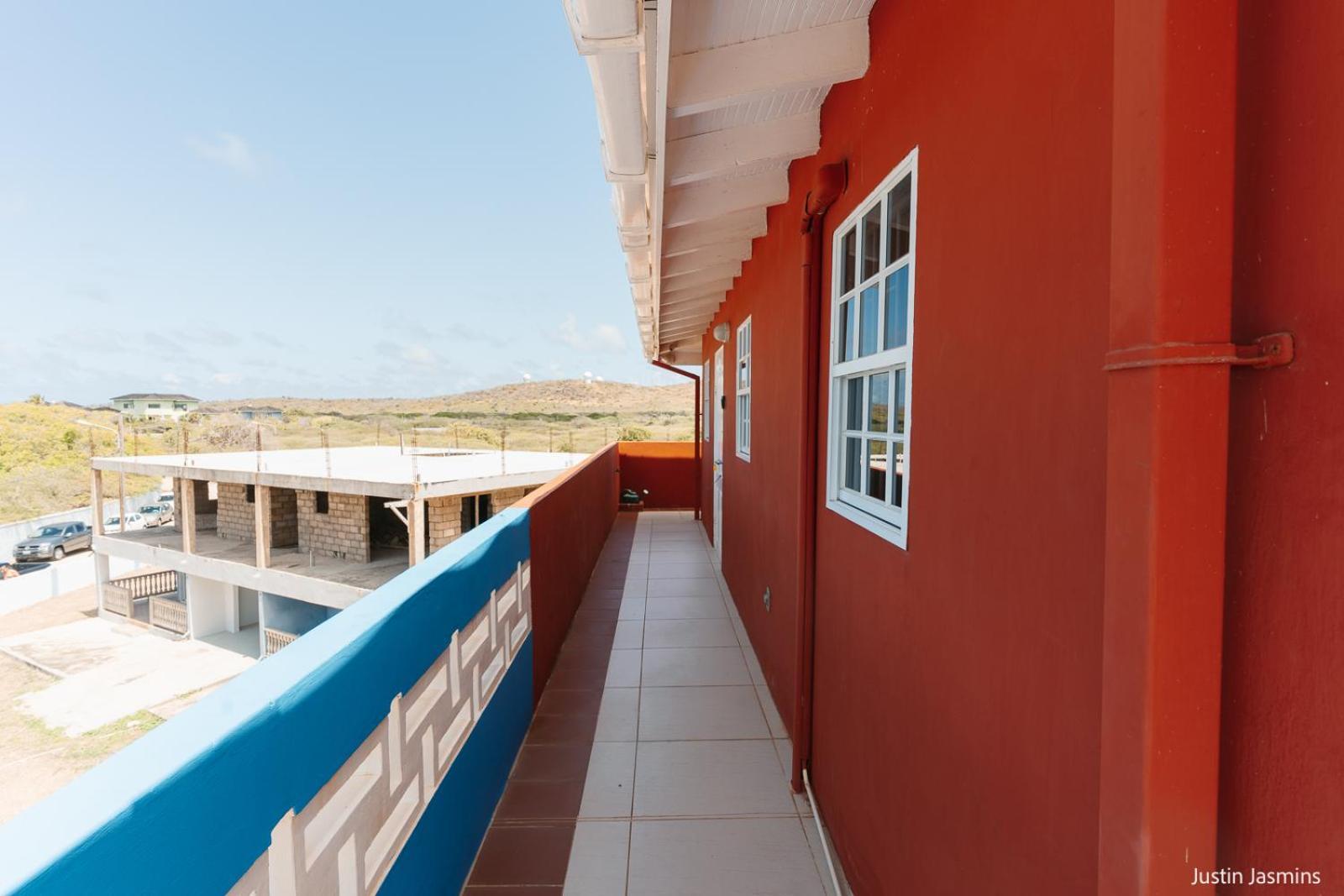 Westpunt Nos Krusero Apartments מראה חיצוני תמונה