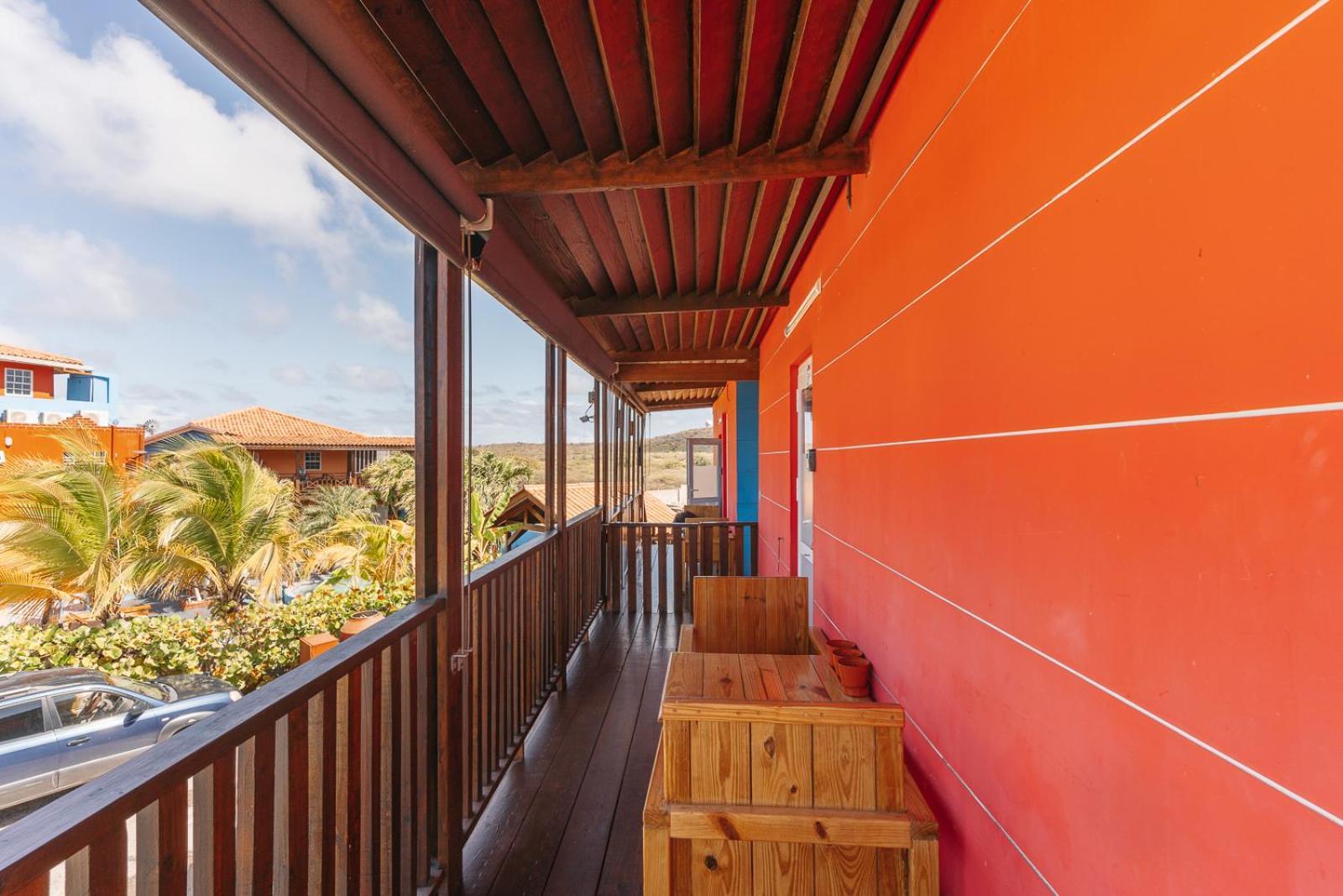 Westpunt Nos Krusero Apartments מראה חיצוני תמונה
